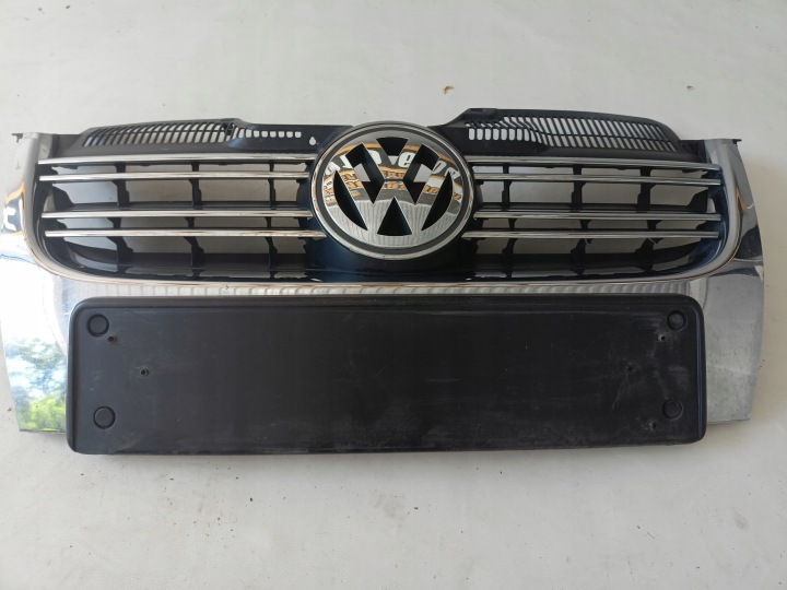 VOLKSWAGEN GOLF V JETTA GRILLE/MASQUE RADIATEUR GRILLE