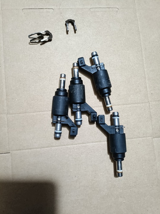 injector Opel Vectra Signum 2.2 Direct czyszczony ultradzwiekow 24404012