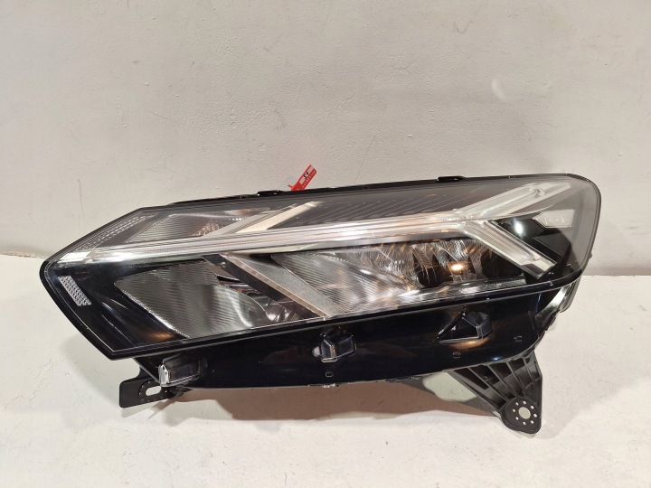 Feux phare Avant Gauche 26060854R DACIA JOGGER SANDERO III 21
