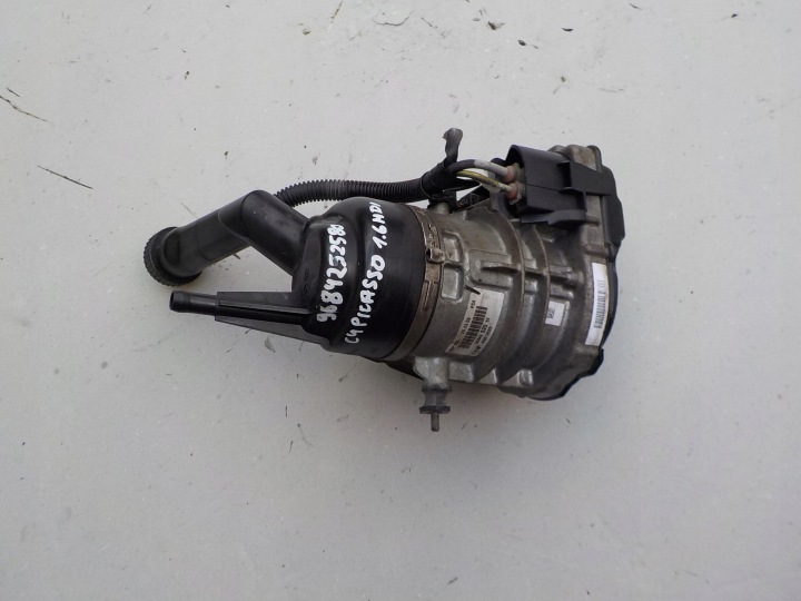 servo pump citroen c4 picasso 1,6 hdi 2008r 9684252580