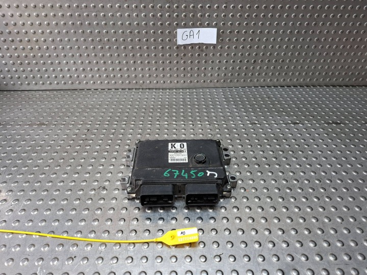 řídící jednotka počítač MOTORU SUZUKI SWIFT MK6 05-10 1.3 16V 33920-62J0