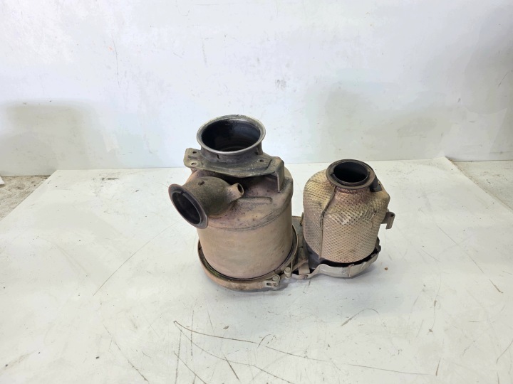 convertisseur catalytique catalyseur filtre particules particules AUDI VOLKSWAGEN SEAT 04L131723M *2*