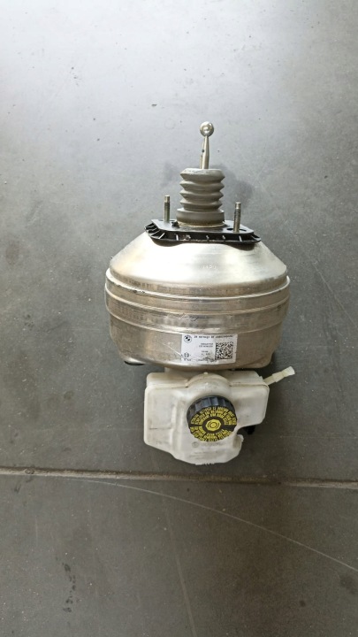 BMW 4 G22 G23 G26 2.0D 190 KM servo pump brake 6879423