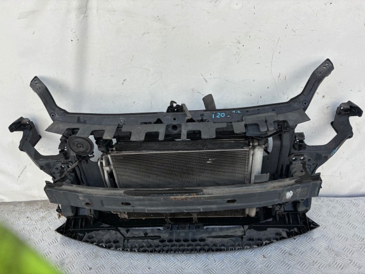 Schlossträger Z CHLODNICAMI HYUNDAI I20 1.2 08
