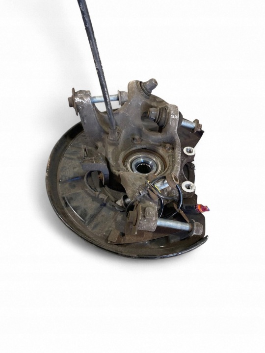 Mercedes-Benz E W212 Left side Rear wheel hub 7