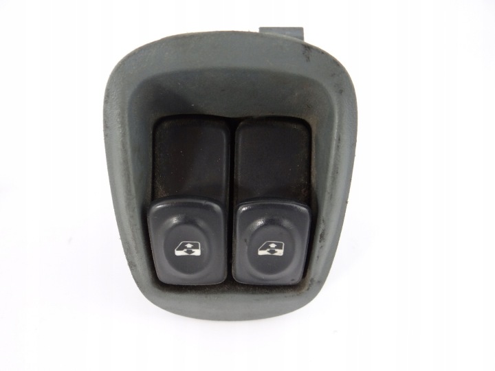 vypínač zvedání okna FORD 7700836268 FORD