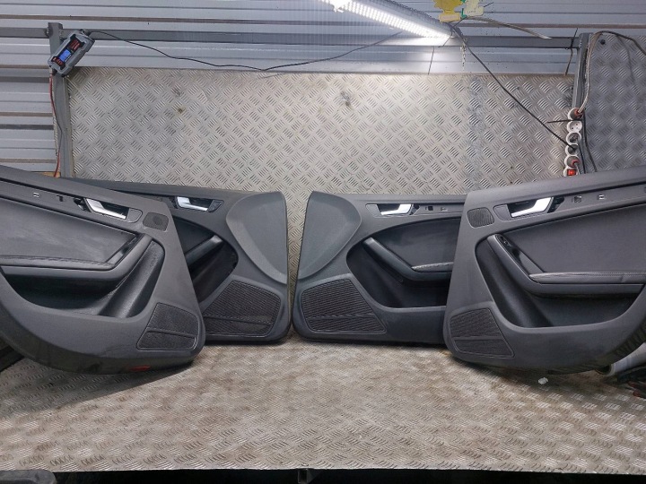 Laterale / lato PORTA Portiera KOMPLET AUDI A4 B8 berlina 8K1867105 8K0867305 8K0867306