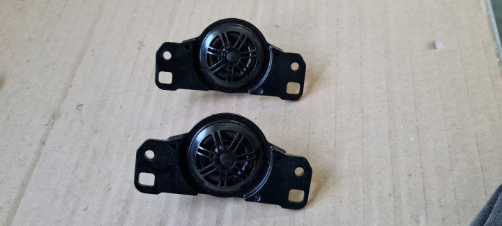 SQ8 4M RSQ8 Q8 hangszóró WYSOKOTONOWY BANGOLUFSEN 4M8035399A