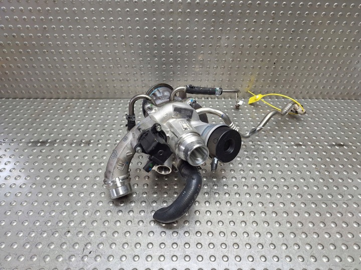 turbo 25205781 CHEVROLET TRAX OPEL ASTRA K 1.2T