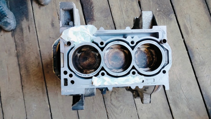 Volkswagen Polo V 6R 1.2 FABIA II IBIZA IV CGP Blok of the engine crank 03D103019M