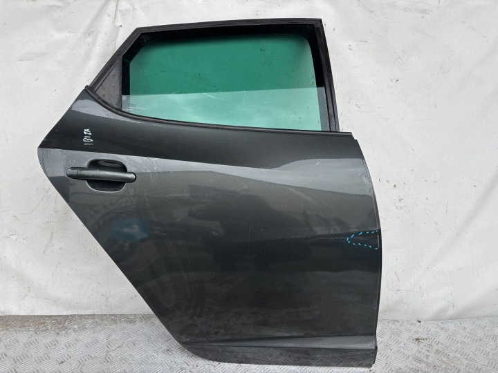dvere zadok zadné pravé SEAT IBIZA 6J 09