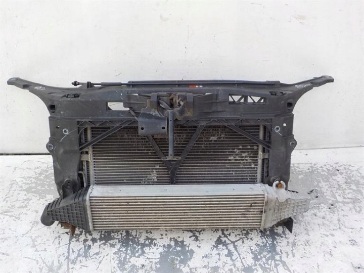 82. MAZDA 3 III DIESEL Schlossträger Versteifung