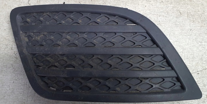 FORD FIESTA MK6 VI LIFT 05-08 mřížka nárazníku předek boční mlhovka pravá OR