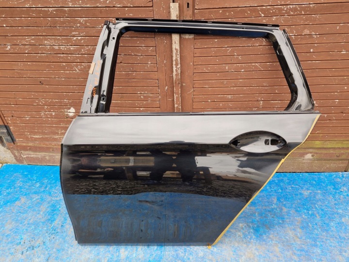 dveře levé zadní BMW 5 F11 KOMBI 2010R->