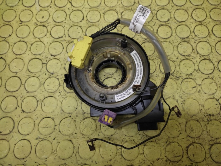 VW GOLF V ring ZWIJAK 1K0959653