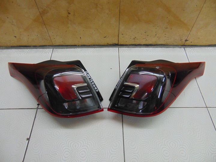 LICHT HECK HINTEN RECHTS LINKS OPEL CROSSLAND X