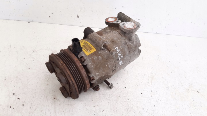 compressor of the air conditioning 3M5H19D629DW Ford Focus MK2