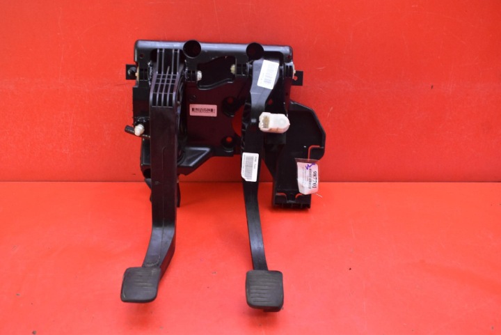 PEDAL pedale Spojka brzda 25863700 PEUGEOT BOXER 3 III 2.2 HDI 110 KM