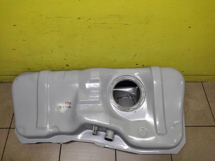 OPEL TIGRA 1.6 tank