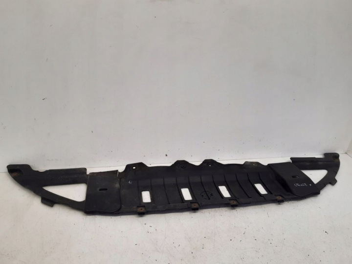 cover of a bumper below bumper lower Chevrolet Cruze 1,8i