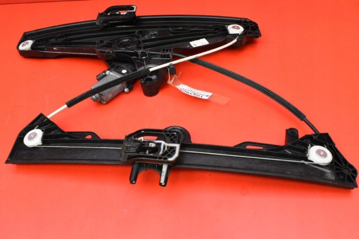 Mécanisme essuie glaces Gauche Avant EU 9830815080 PEUGEOT 308 3 III P5 T10 SW 21-25