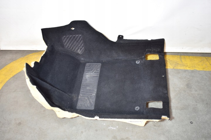 IDEALNY carpet front front left MERCEDES GLA H247 W118 W177 1