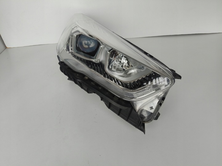Licht rechts REFLEKTOR FORD KUGA MK2 16- LIFT LED