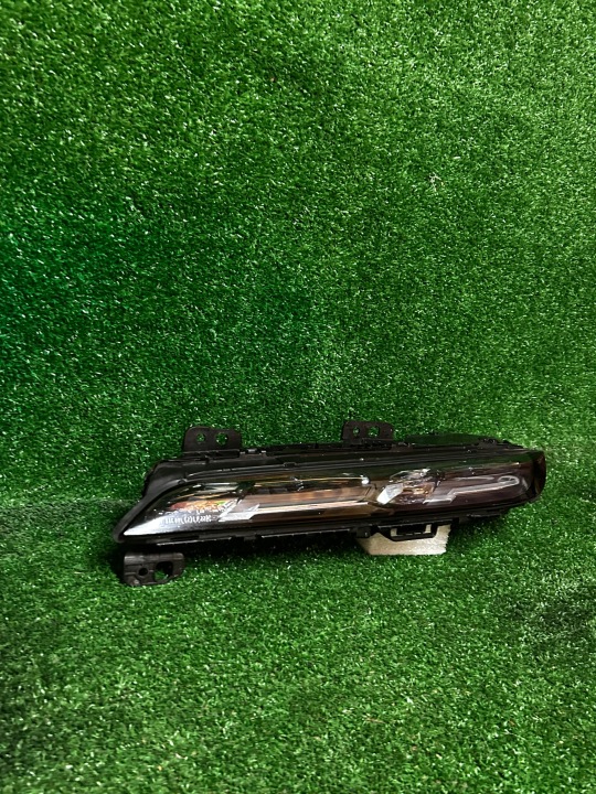 DRL Gauche BMW 7 G70 9879935-11 NR.532