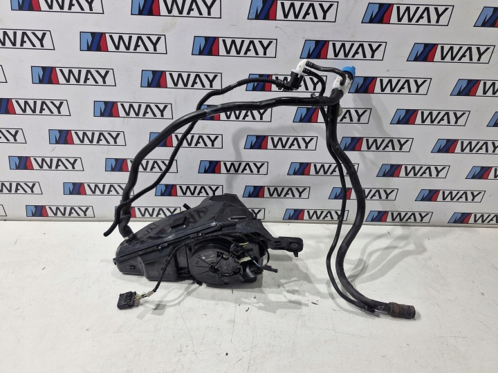 BMW F30 F31 F34 F36 Behälter ADBLUE SCR KOMPLET 7294283 7433648