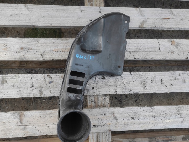 pipe DOLOTU air NISSAN QASHQAI J10 6897425