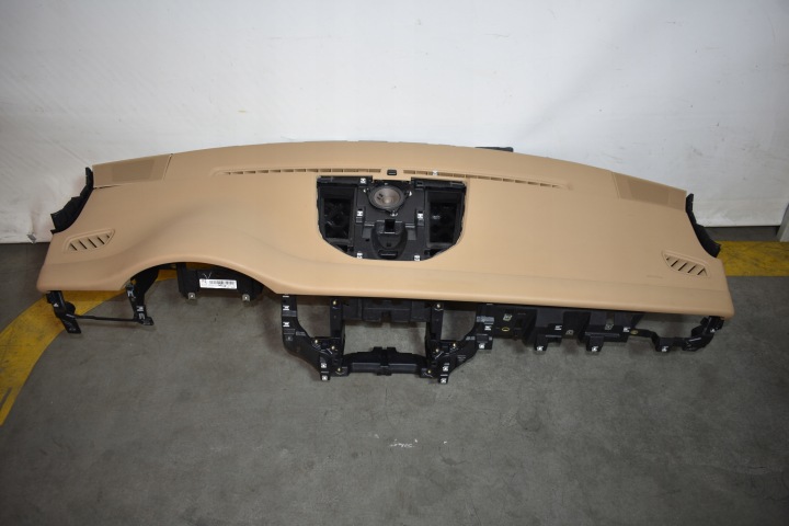 IDEALNA console PORSCHE MACAN 1