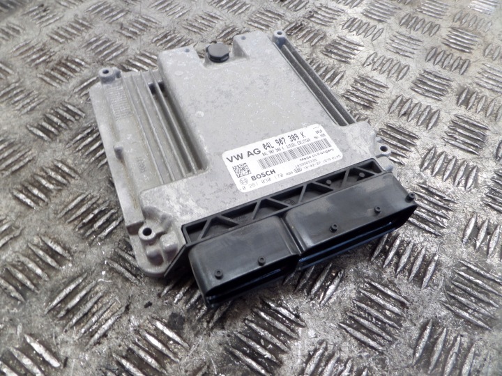 kompjuter računalo Volkswagen OE 04L907309K