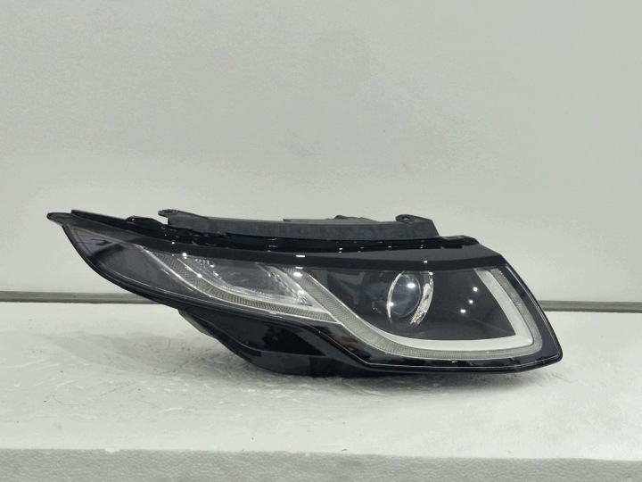 far desna Range Rover Evoque LIFT Bi-Xenon LED