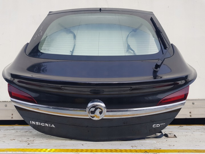 OPEL INSIGNIA LIFT HB Porte arrière coffre hayon Porte coffre hayon Complète Noir