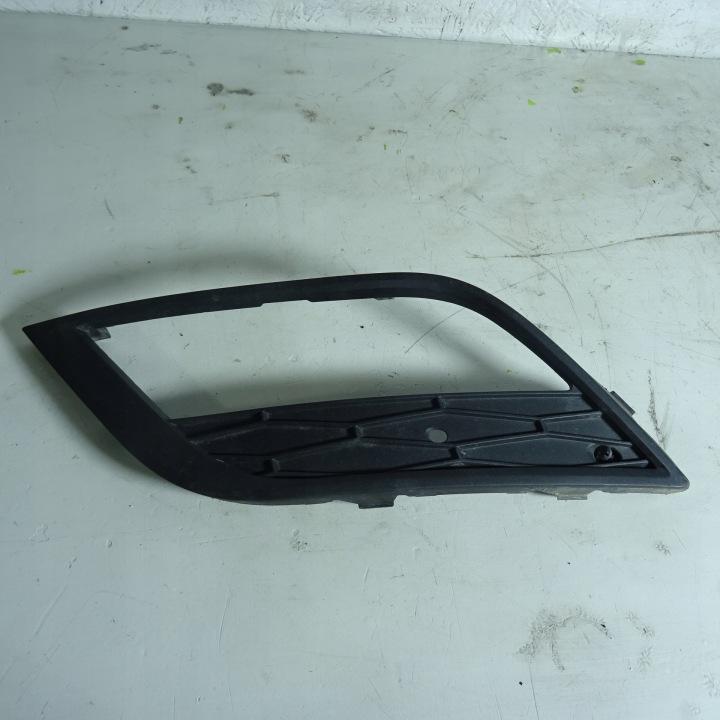 SEAT TOLEDO IV 4 links Lüftungsgitter der Stoßstange 6JA807681