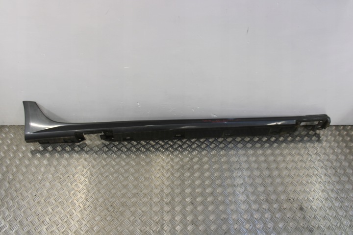 krytka prahová práh pravý 4G0853860 AUDI A6 C7 4G0 4G9 LIFT