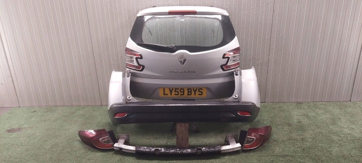 Arrière Porte arrière coffre hayon RENAULT MEGANE III KOMBI Complète LAK: TED69