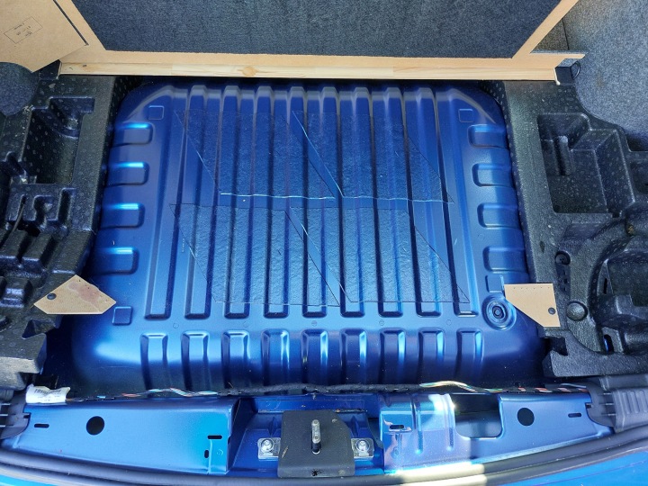 SKODA OCTAVIA III 13-19r KOMBI Arrière Armature Carter / coupe CNG LPG Couleur LF5W