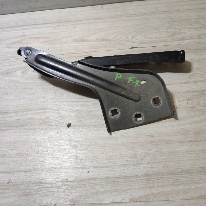 Cerniere cofano Destro Bocchetta Jaguar F-Pace HK8316801