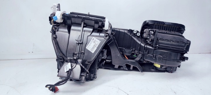 BLOC DE CHAUFFAGE COMPLET COMPLÈTE AUDI A3 8P LIFT 8P1820003Q