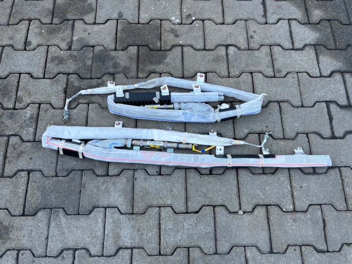 Hyundai I40 1.7 CRDi Airbag toit rideau Droit Airbag Airbag