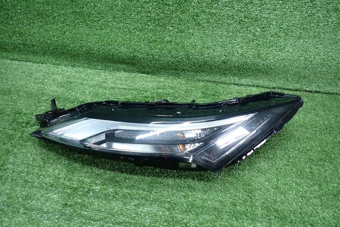 NISSAN X-TRAIL T33 FULL LED INTELIGENT MOBILI 21- reflektor left light left