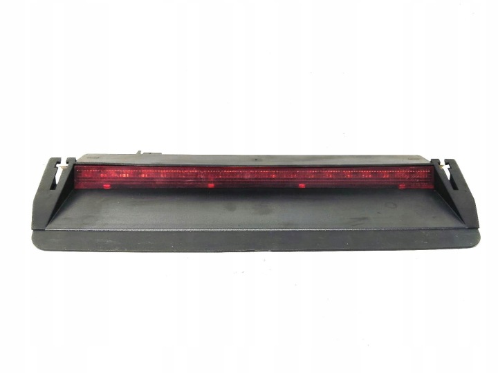 Feux phare STOP Volkswagen Passat B6 2.0 TDI Berline 07r 1KS945097B