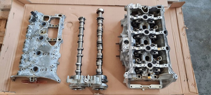 Q3 83A TESTATA completa Coperchio ALBERI A CAMME 2.0 TFSI DHH 06K103063CC