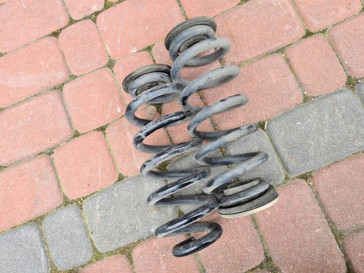 spring rear part rear springs Opel Insignia B AA69