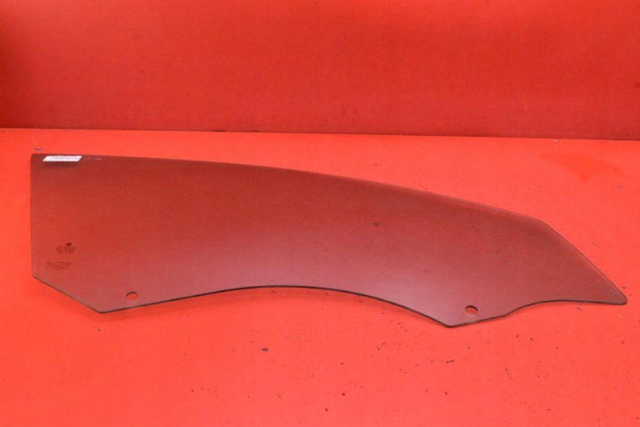 Vitre Latérale/côté Droit Avant Avant SKODA OCTAVIA 3 III KOMBI LIFT 17-20