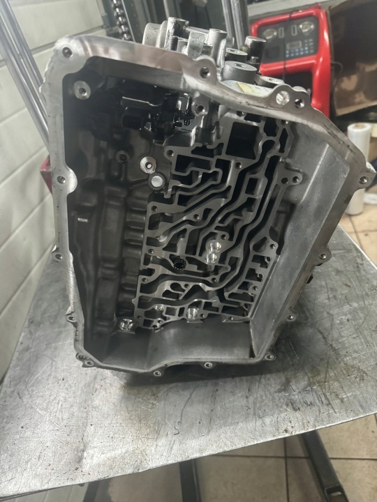 GEHÄUSE HINTEN FORD 8F35 RFJM5P7006EE