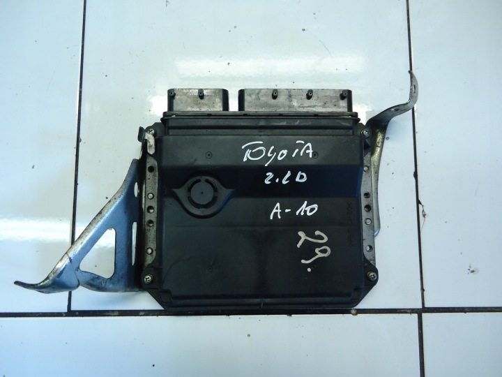 TOYOTA AVENSIS T27 2.2 D-CAT computer 89661-05D11