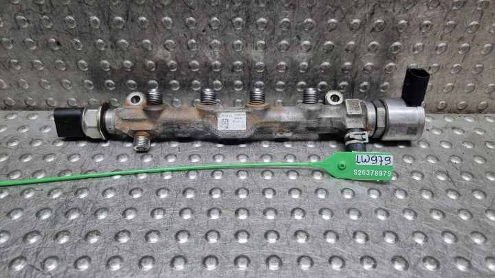Kraftstoffverteiler Einspritzleiste Sensor 04L089G 04L130764C VW CADDY IV YETI 5L 2.0 TDI DFS