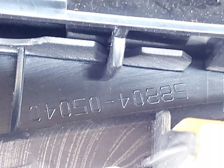 Cendrier Panneau Chauffage Sièges 58804-05040 Toyota Avensis 3 T27 09-11 8